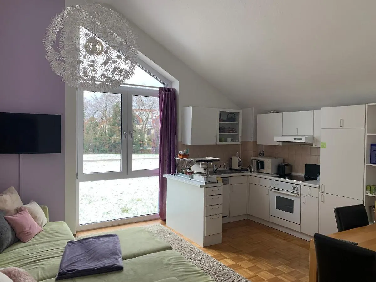 Ruhige Wohnung An Der Uni Düsseldorf Německo